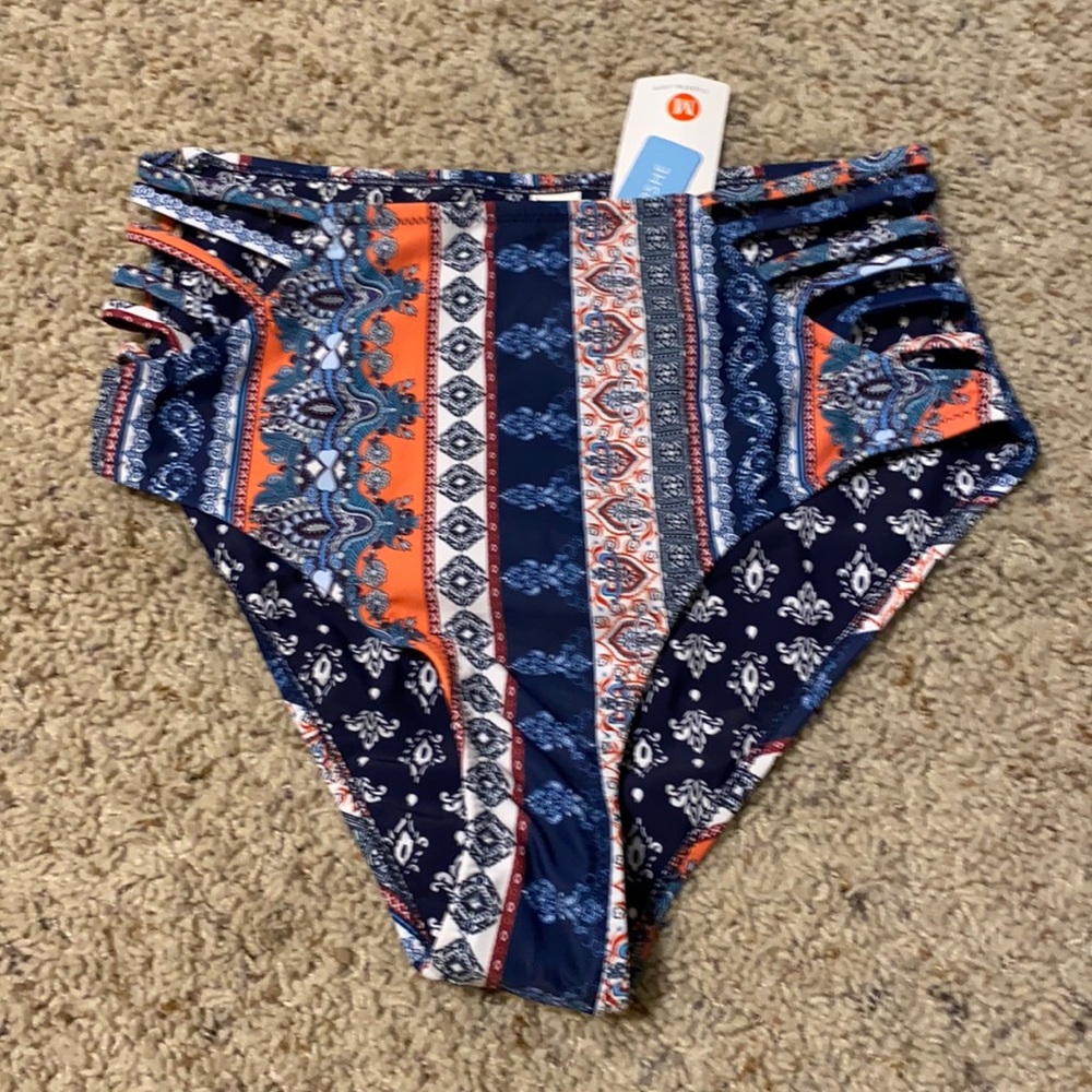 Cupshe bikini bottom